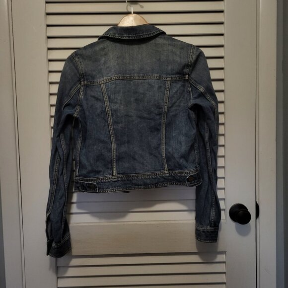 American Eagle Outfitters Women's Denim Jean Jacket size Medium - Picture 2 of 6